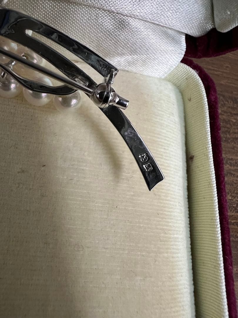 MIKIMOTO シルバーブローチ 花モチーフ パール