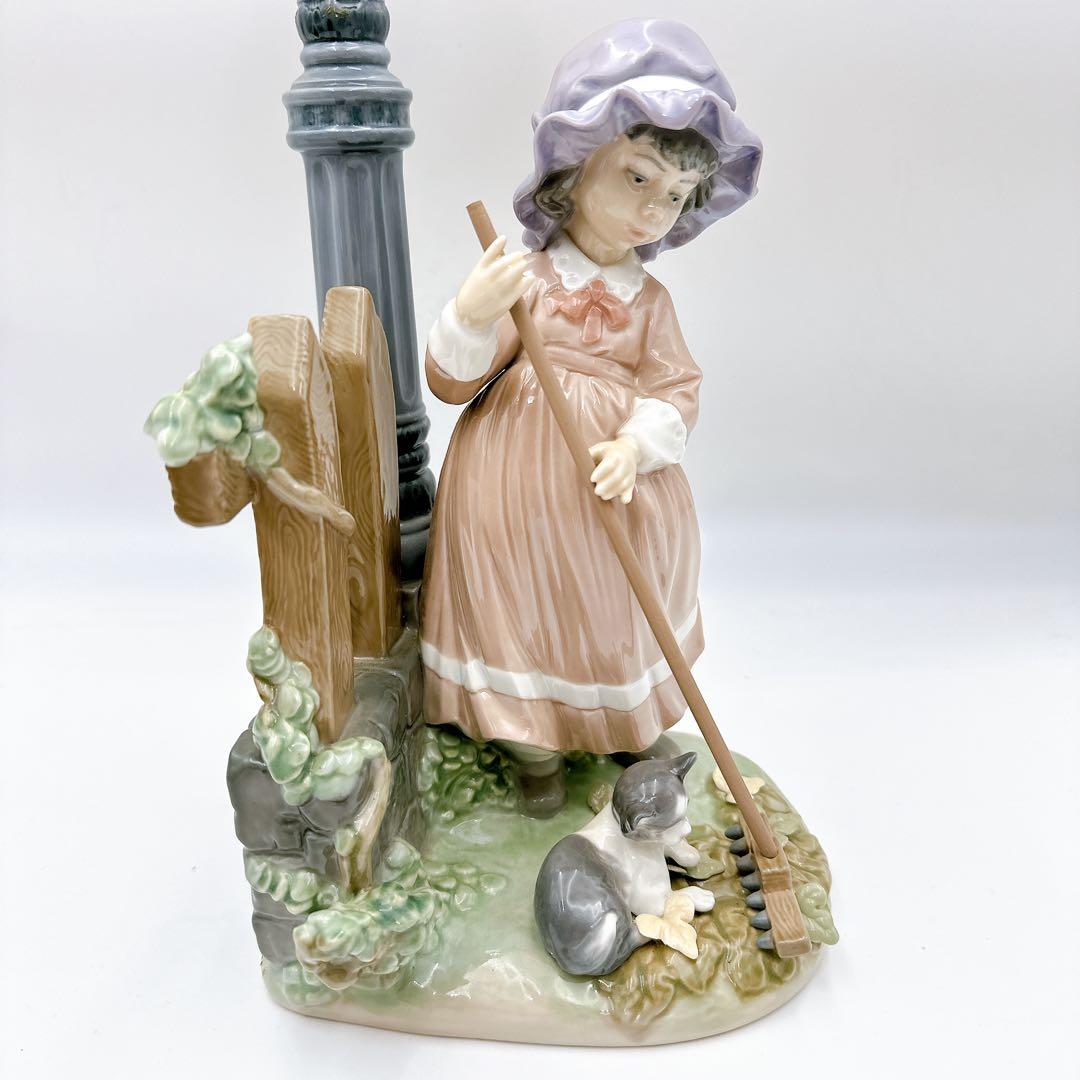 絶版 激レア♡リヤドロ♡ 秋の掃除 LLADRO 少女 猫 フィギュリン