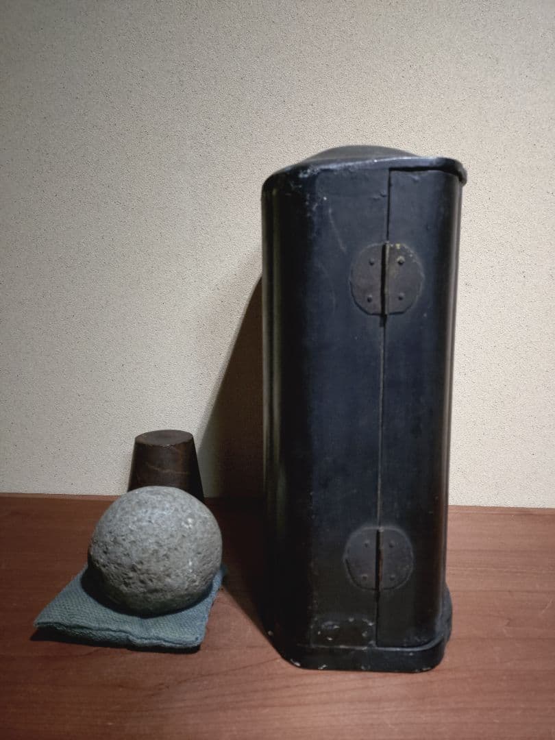 地域に根づいた 丸石神 厨子入り 民衆仏 民間仏 仏教美術