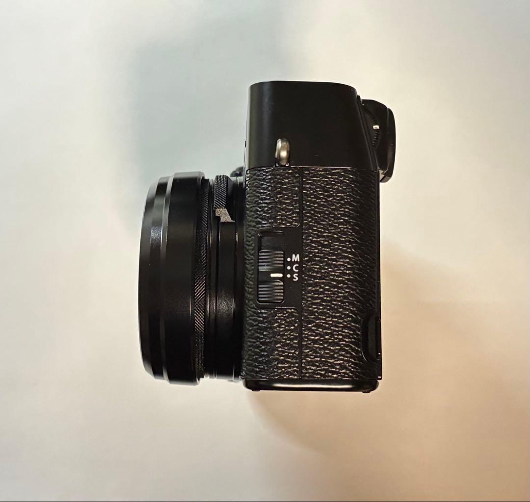 【美品】FUJIFILM X100VI 日英2言語モデル [ブラック]