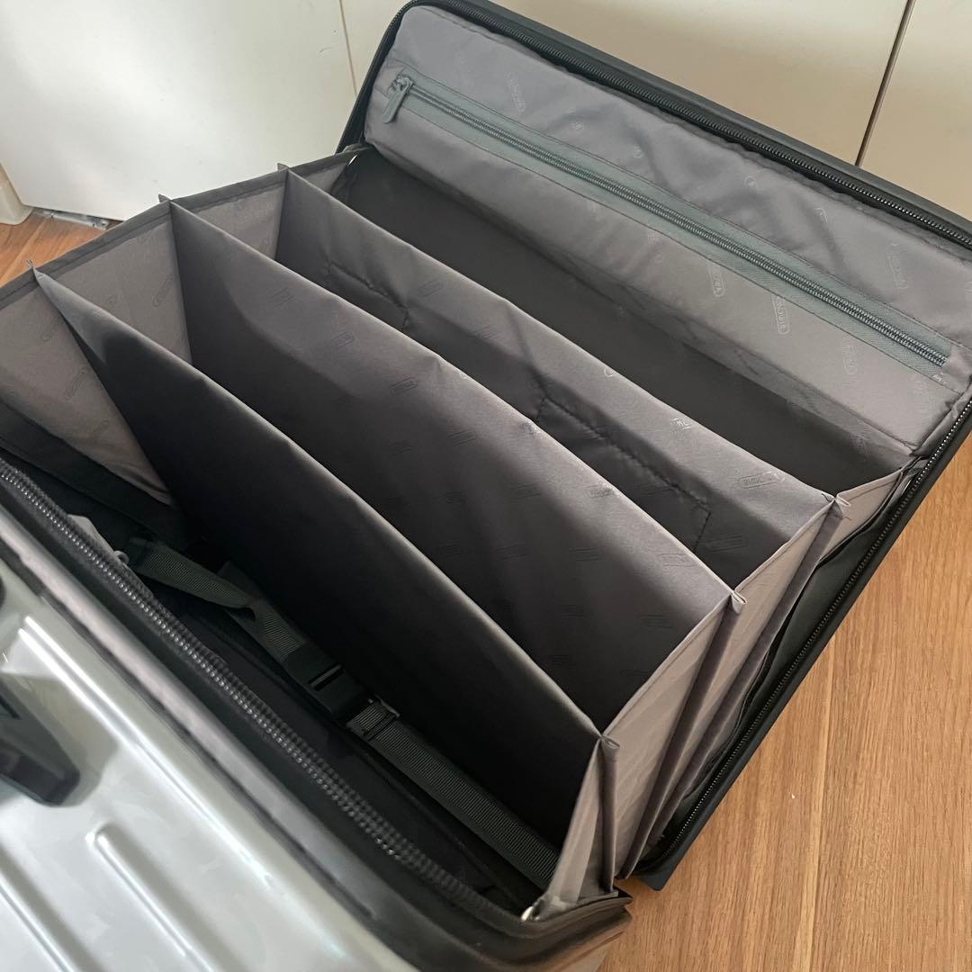 早い物勝ち！RIMOWAリモワ サルサ ビジネストローリー 2輪 機内持込可