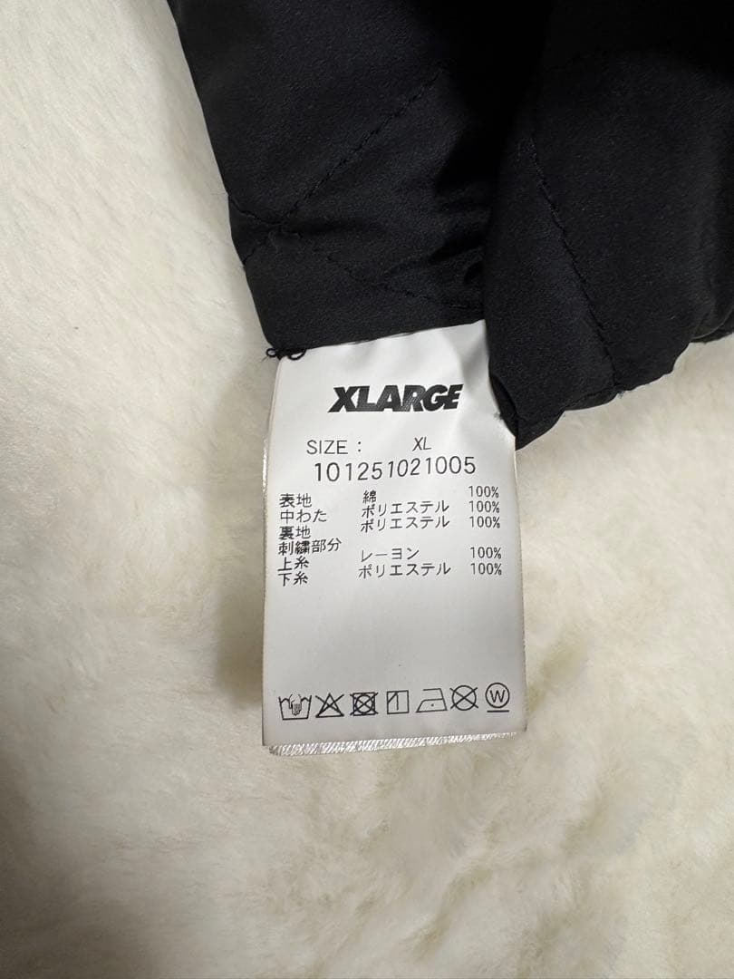 大人気　XLARGE（エクストララージ）スーベニアジャケット　カーキ