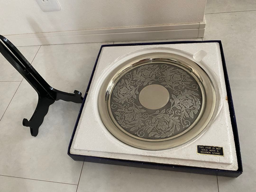  Selangor 手仕上げ ソブリンコレクション モチーフ トレイ