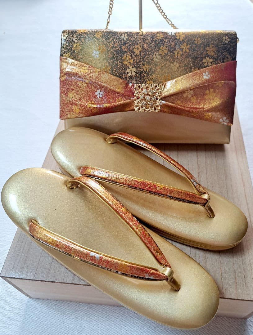 新品未使用❇️沙織　高級バックと草履セット