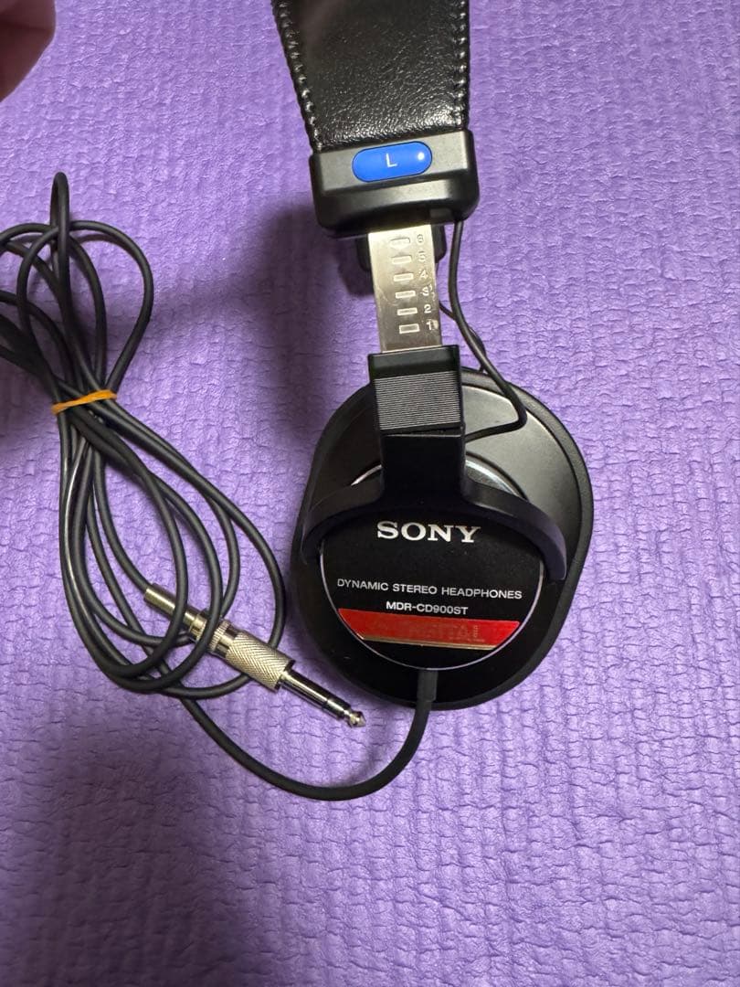 ヘッドホン SONY MDR-CD 900ST