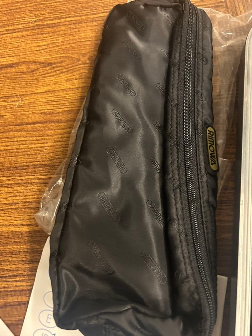 リモワ 2WAY アタッシュケース ブラック ハンドバック　スーツケース