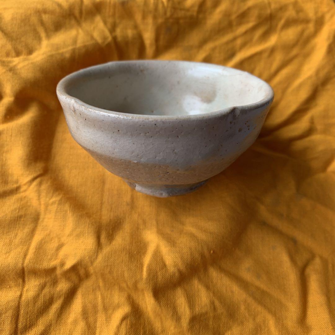 お値下げ！　吉田喜彦　粉引輪花盃　ぐい呑　共箱付き　おちょこ