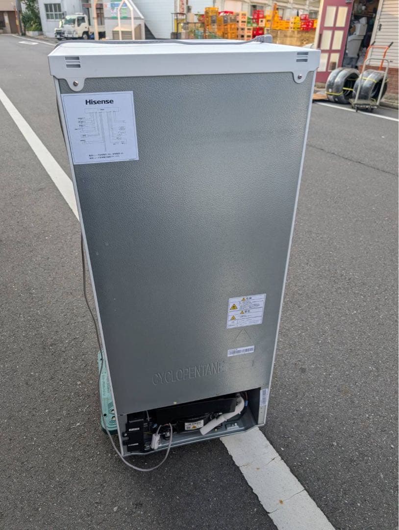 ＊東京都付近取引限定＊美品　ハイセンス　135L冷蔵庫　2022年式　ホワイト