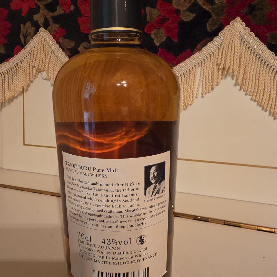 <新品>入手困難 NIKKA 竹鶴 PURE MALT(最安値) 8500円 !