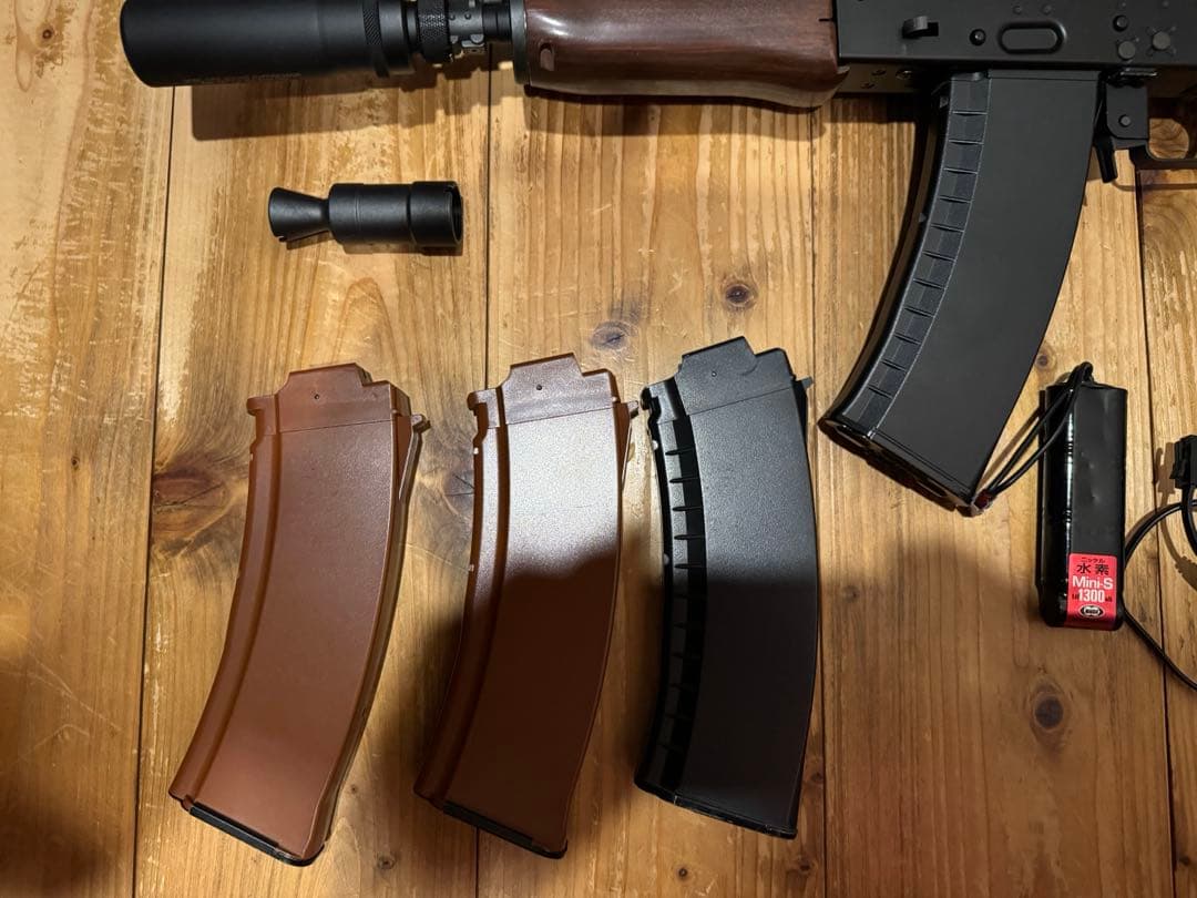 次世代電動ガンAKS74U ドットサイト付