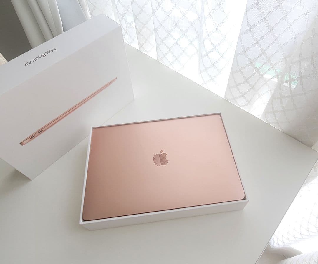MacBook本体 Apple MacBookAir 16GB 1TB