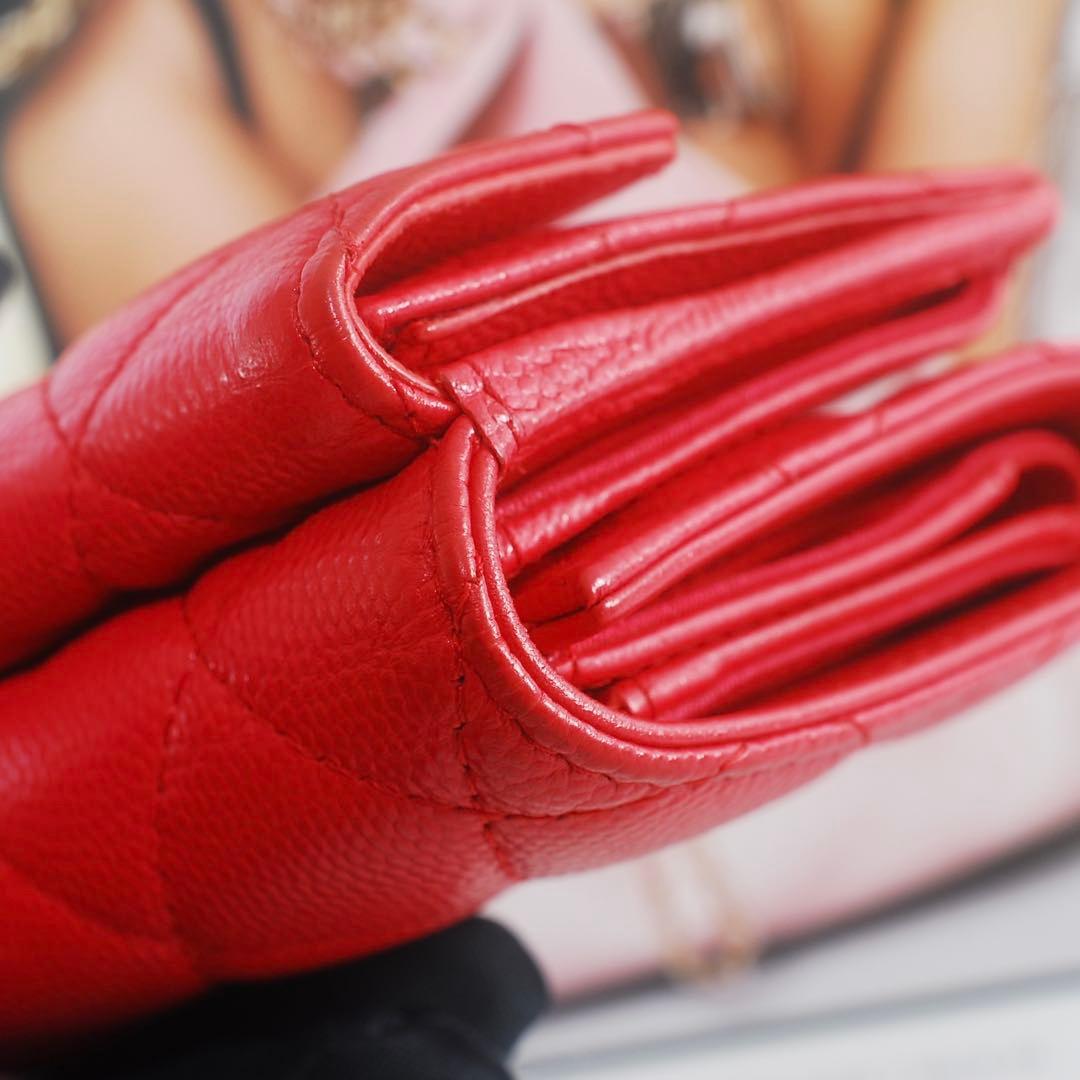 シャネル＊CHANEL＊キャビアスキン＊マトラッセ＊三つ折り財布＊レッド