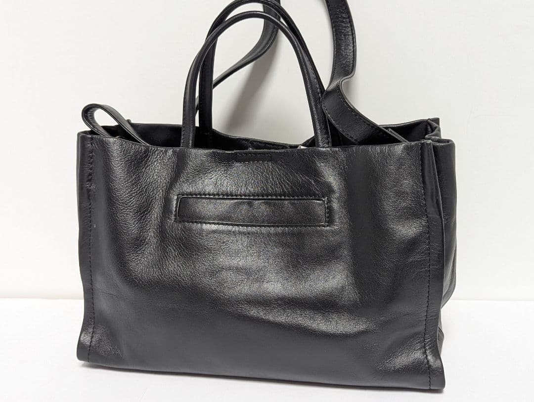 美品 イアパピヨネ 2way ショルダーバッグ ゾウ レザー ブラック