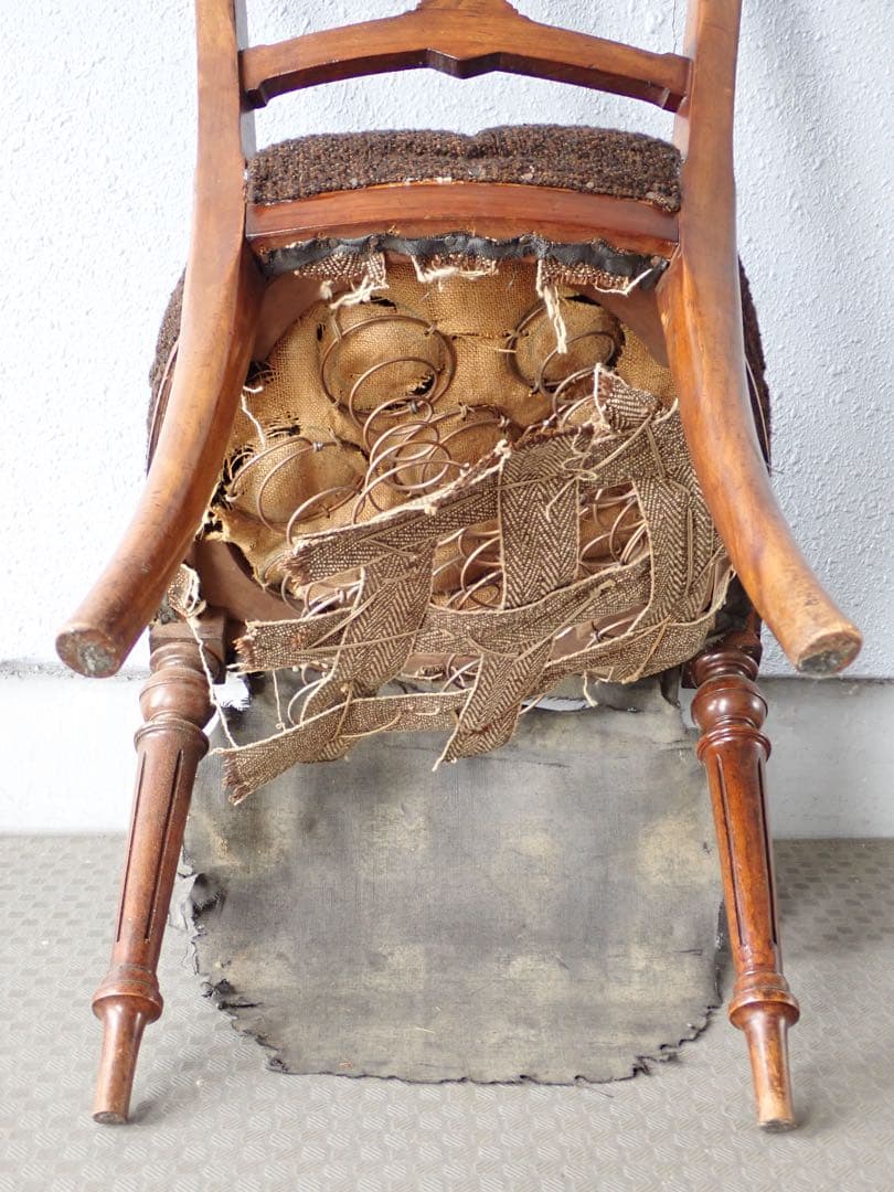 イギリス　英国　アンティーク　椅子　エドワーディアン　木製　彫刻　クラシック