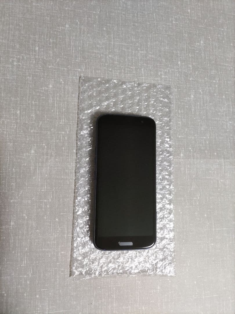 美品 らくらくスマートフォン F-53E ネイビー 新品ケース、フィルム付き