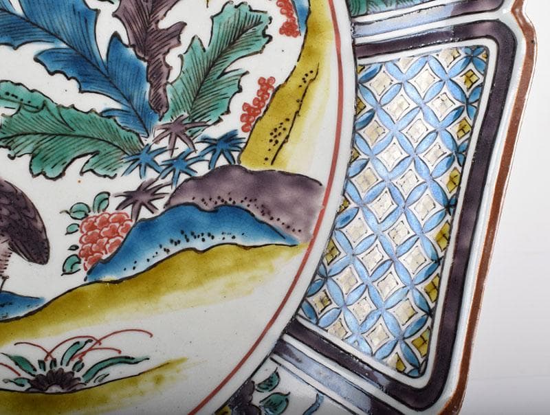 九谷焼　古九谷写　色絵草花図平鉢　飾皿　桐箱付　M　3904B