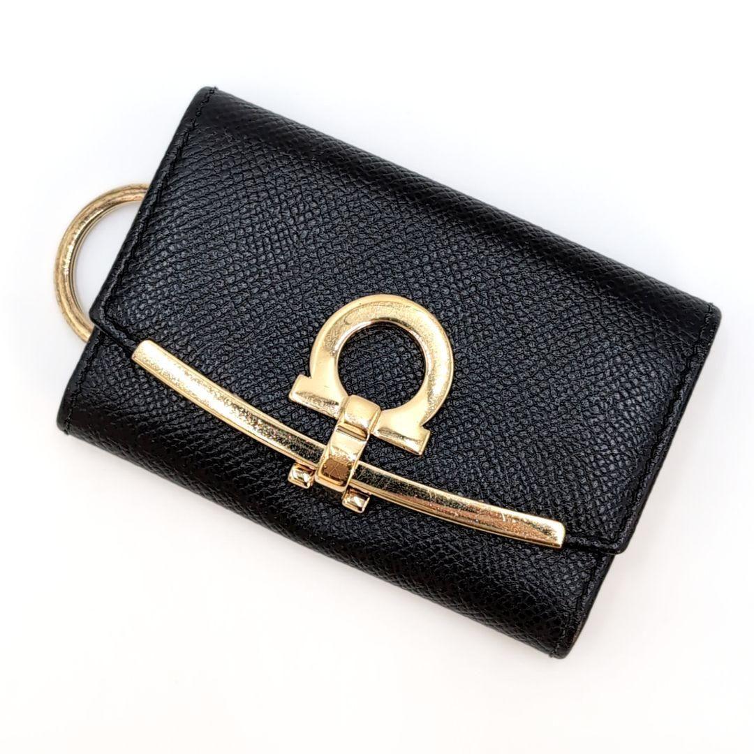 サルヴァトーレフェラガモ　ガンチーニ　6連キーケース　キーリング　ブラック　ネロ