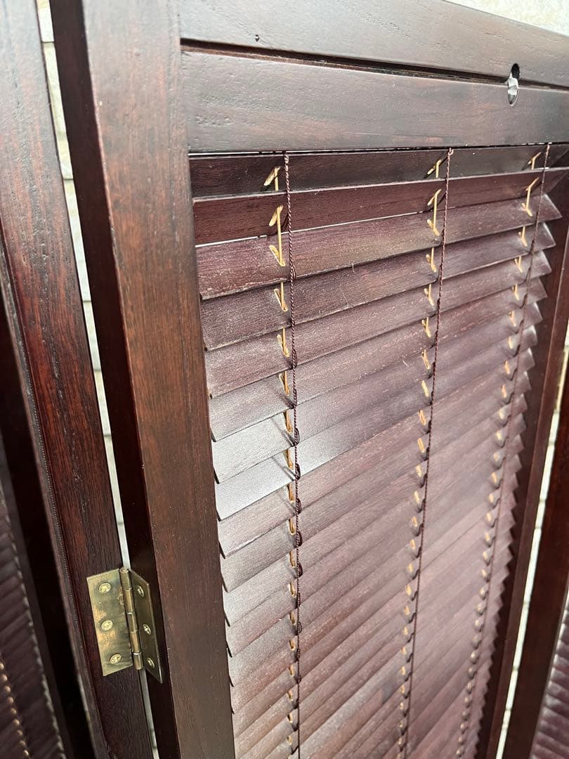 木製スラット式パーテーション 3つ折り　仕切り　目隠し