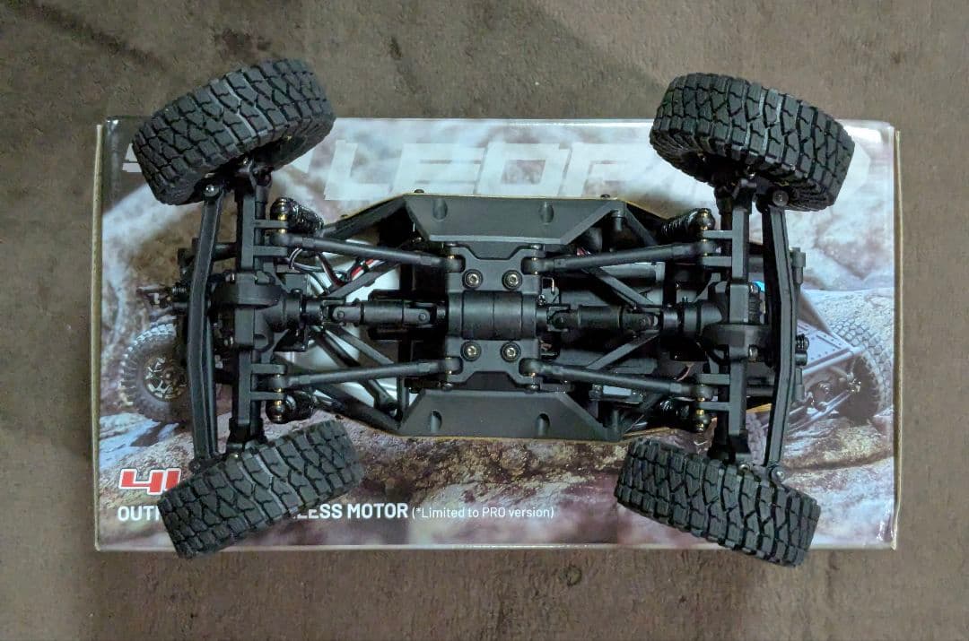 UDI R/C UCX2405 PRO ブラシレスモーター　4WS モデル