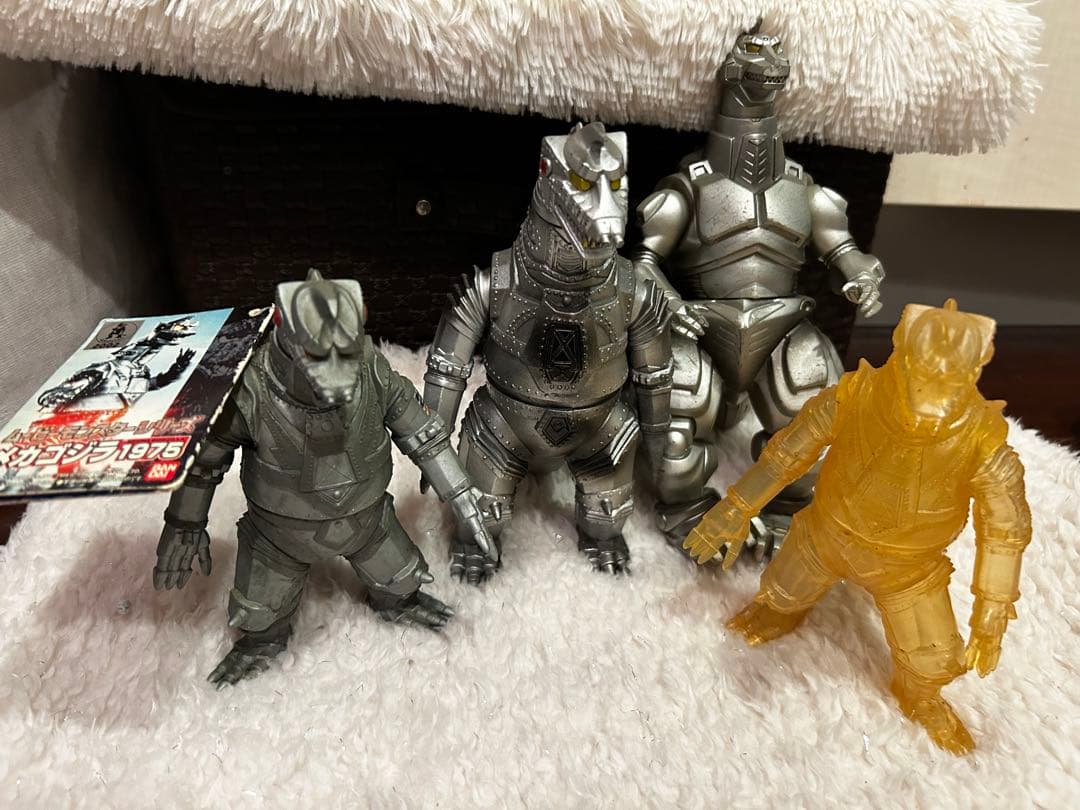 【絶版品】バンダイ　メカゴジラ1975 フィギュア含む4体セット