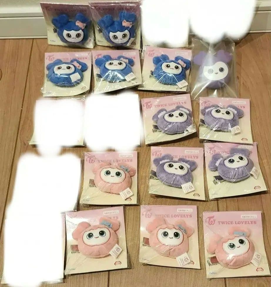 14点 TWICE LOVERYS GiGO ミニウォレット ヘアピン