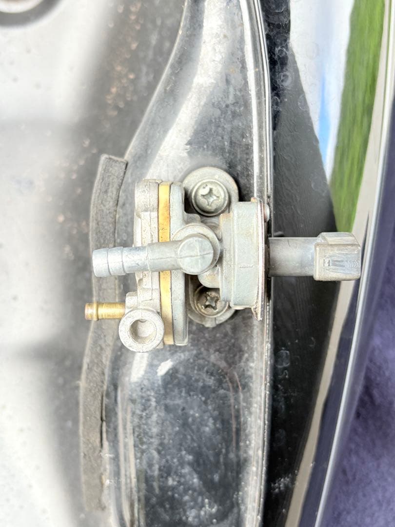 ドラッグスター250 純正タンク(メーター付き)