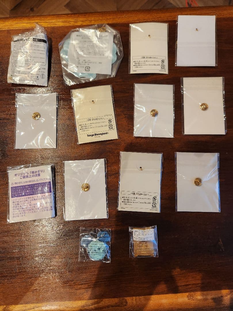 東京ディズニーシー ピンバッジセット （非売品）