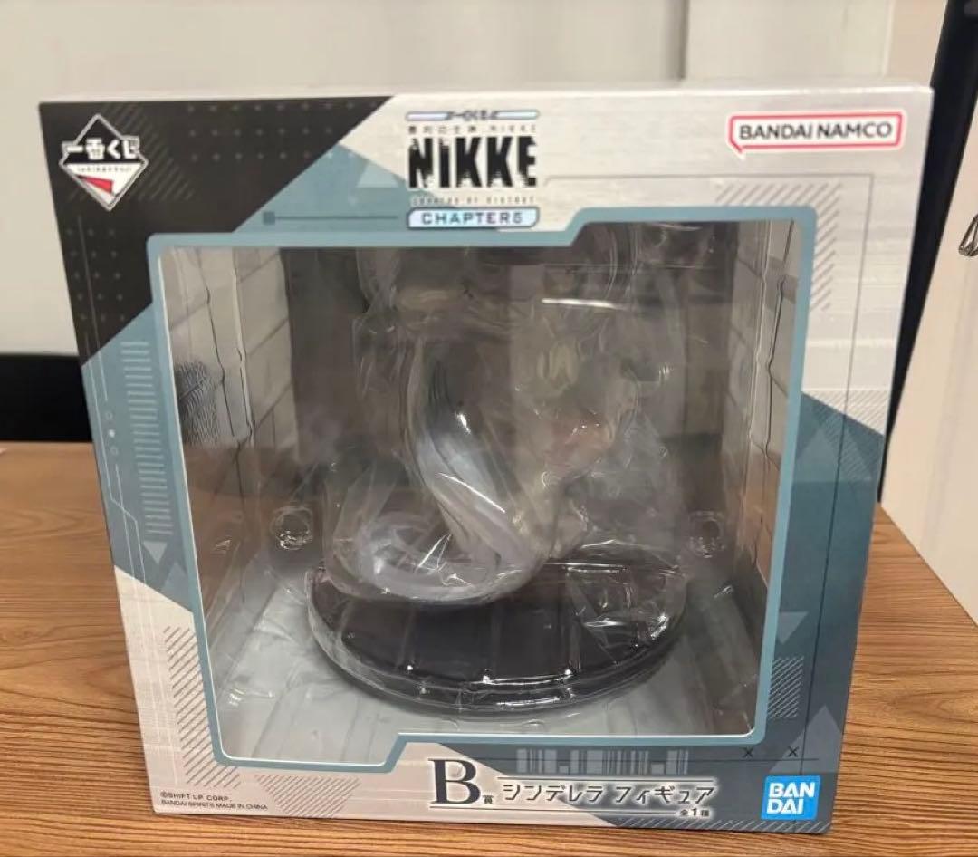 ニケ一番くじB賞　シンデレラ　フィギュア
