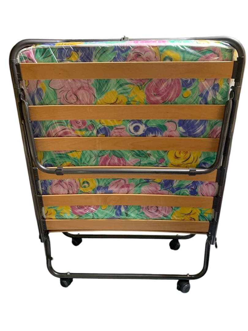 イタリア製 折りたたみベッド「天使の眠り」