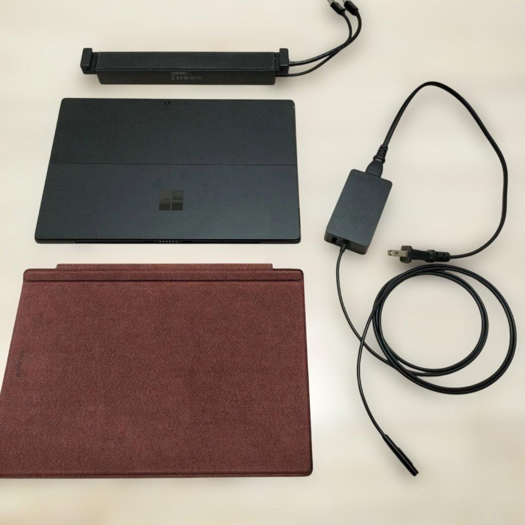 【値下げ】Surface Pro5 I5 8GB SSD256GB