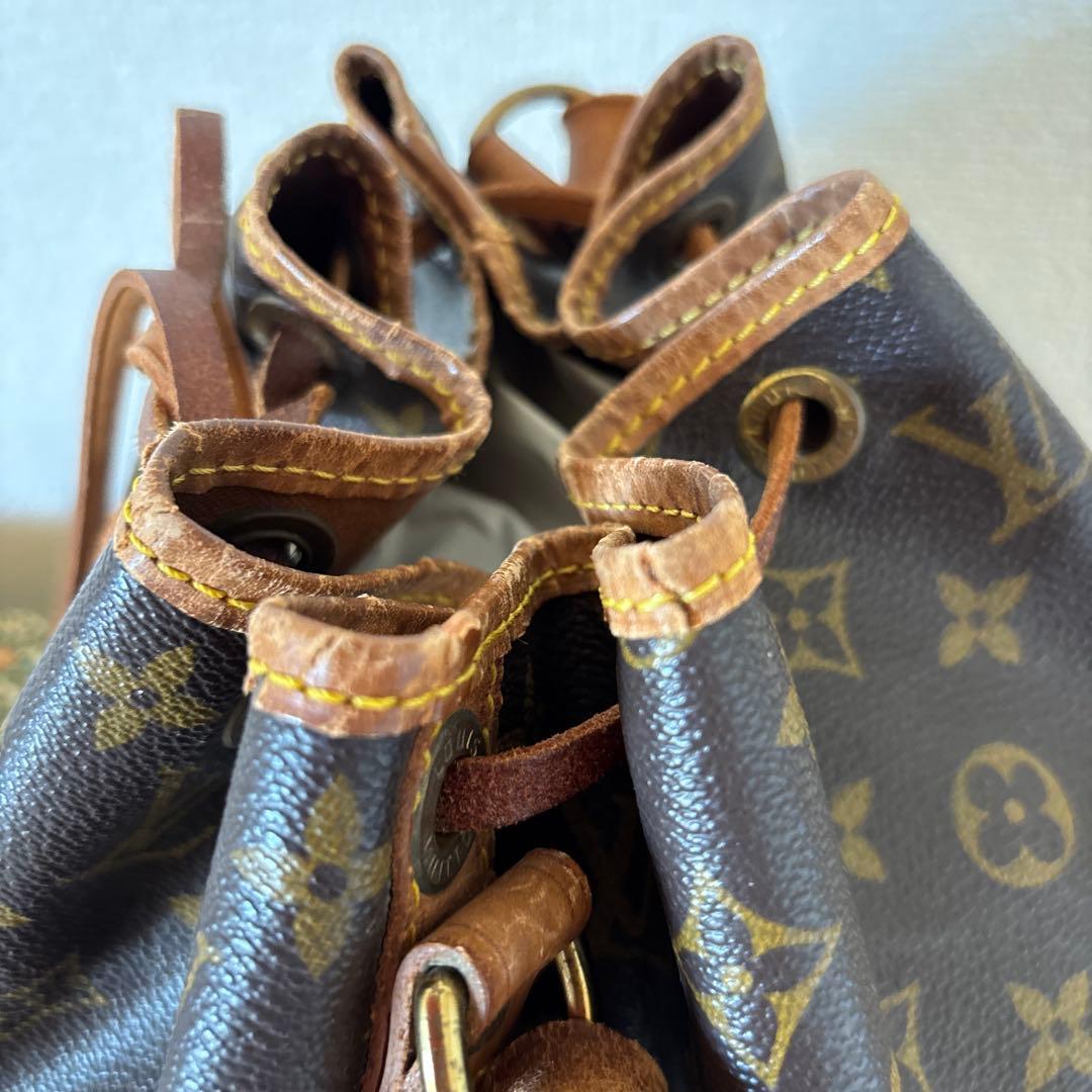 ルイ・ヴィトン　LOUIS VUITTON モノグラムショルダーバッグ　巾着