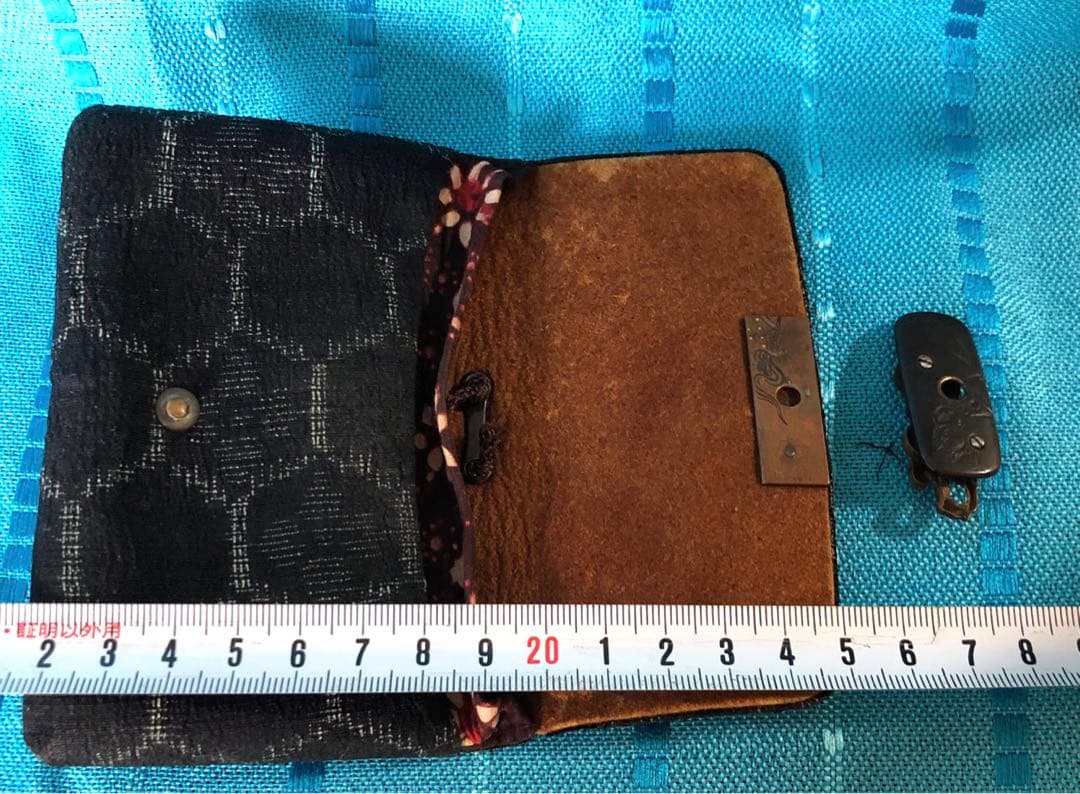 骨董品 煙草入れ　煙管入れ　根付け