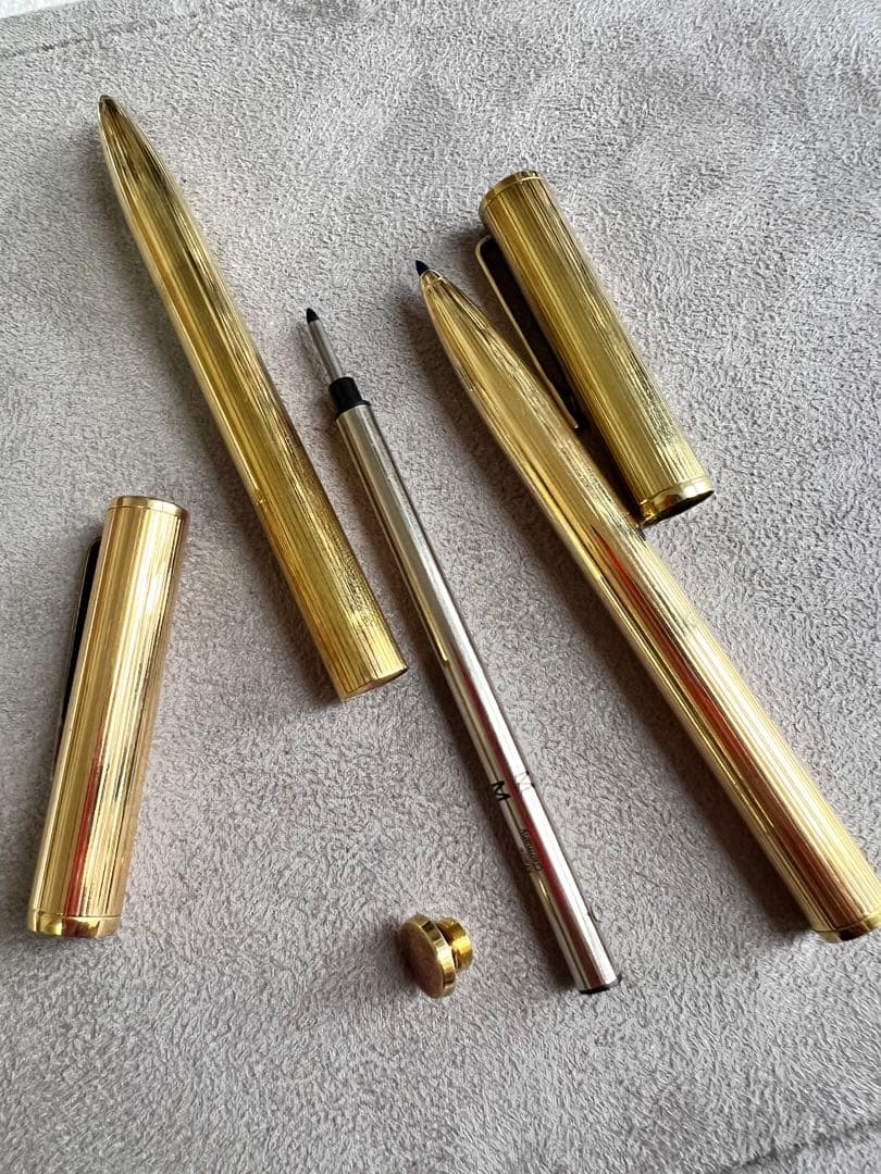 ダンヒル、マーカー