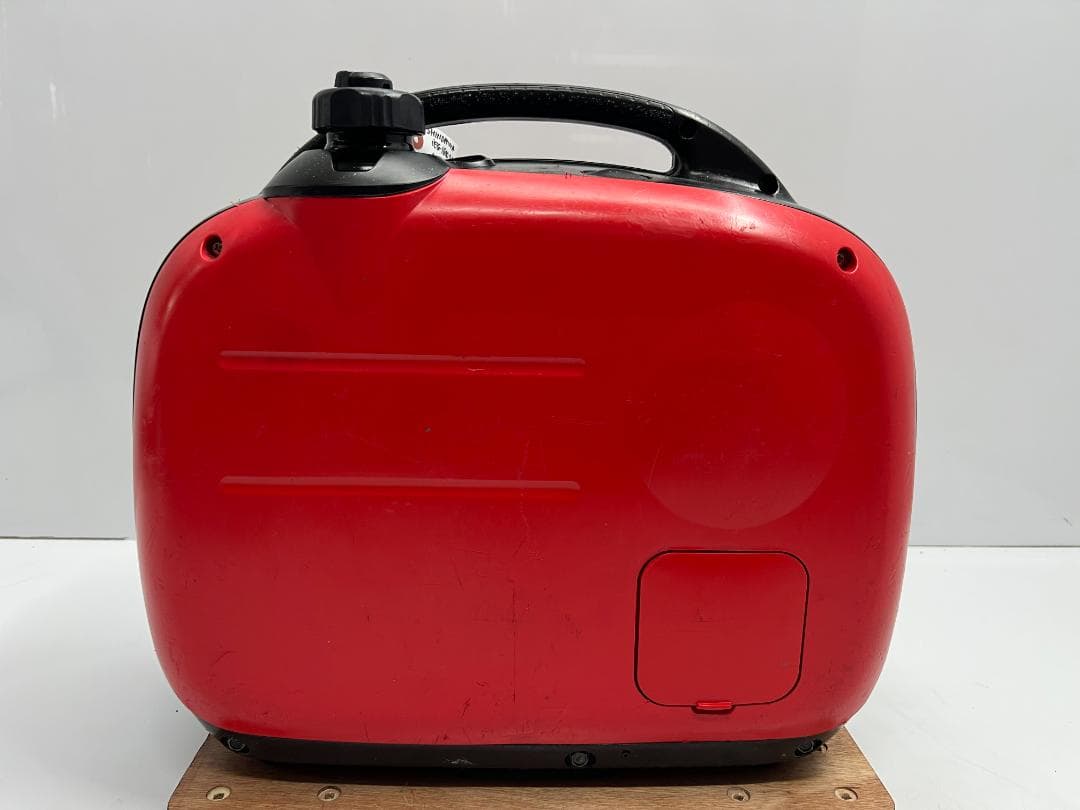 新ダイワ インバーター発電機 iEG1600M 【動作良好・保証付】★8123