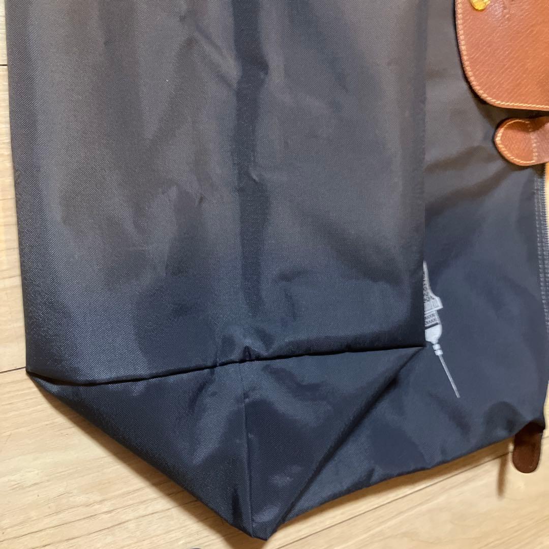 ロンシャン　パリ限定　ルプリアージュL