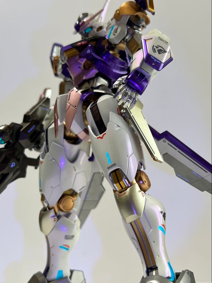 ガンプラ フルメカニクス 1/100 ガンダムエアリアル 塗装完成品