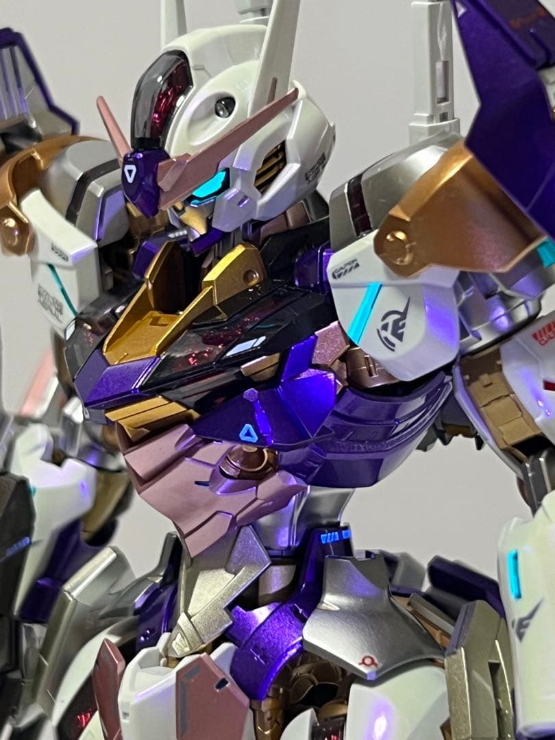 ガンプラ フルメカニクス 1/100 ガンダムエアリアル 塗装完成品