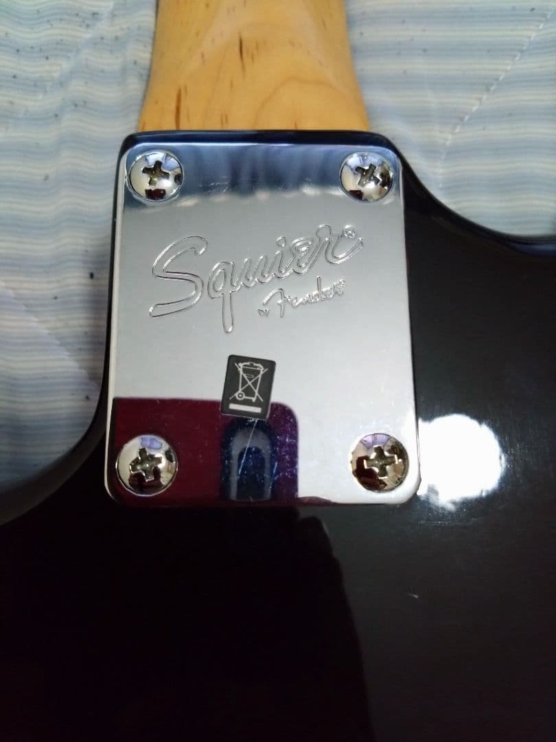 Squire Fender スクワイヤー ストラト黒 美品 フジゲン 改造品