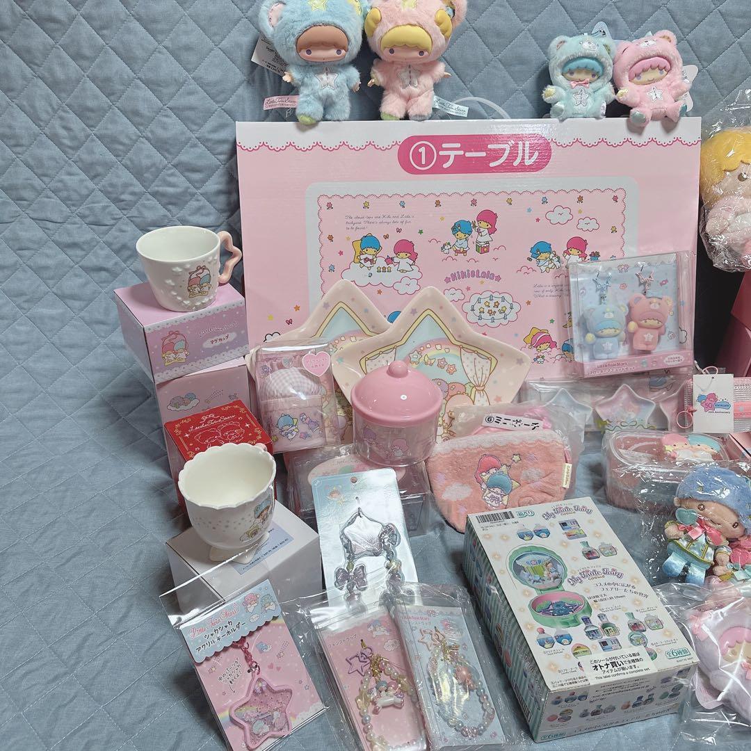 サンリオ❣️激レア　キキララ パフポフ　マスコット　テーブル　プレート　マグ