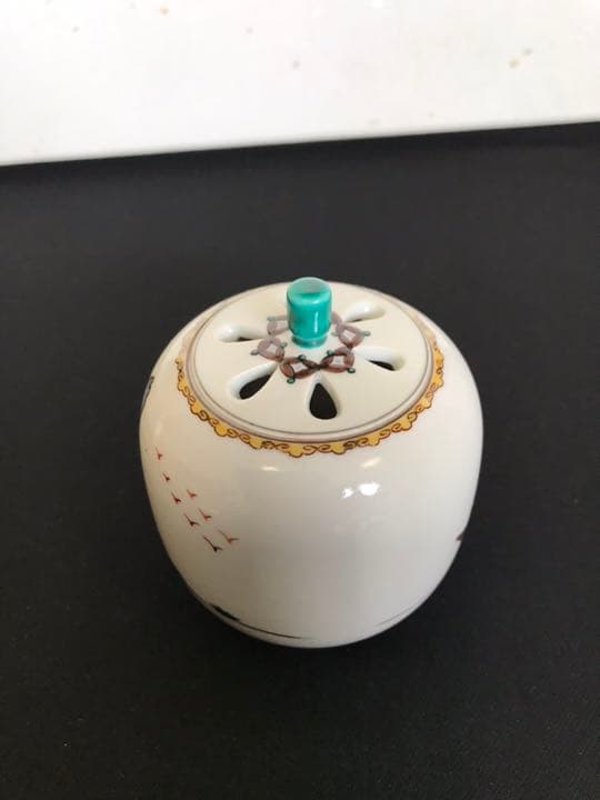 九谷の名工  三ツ井為吉作 色絵 十網図 香炉 K84 共箱