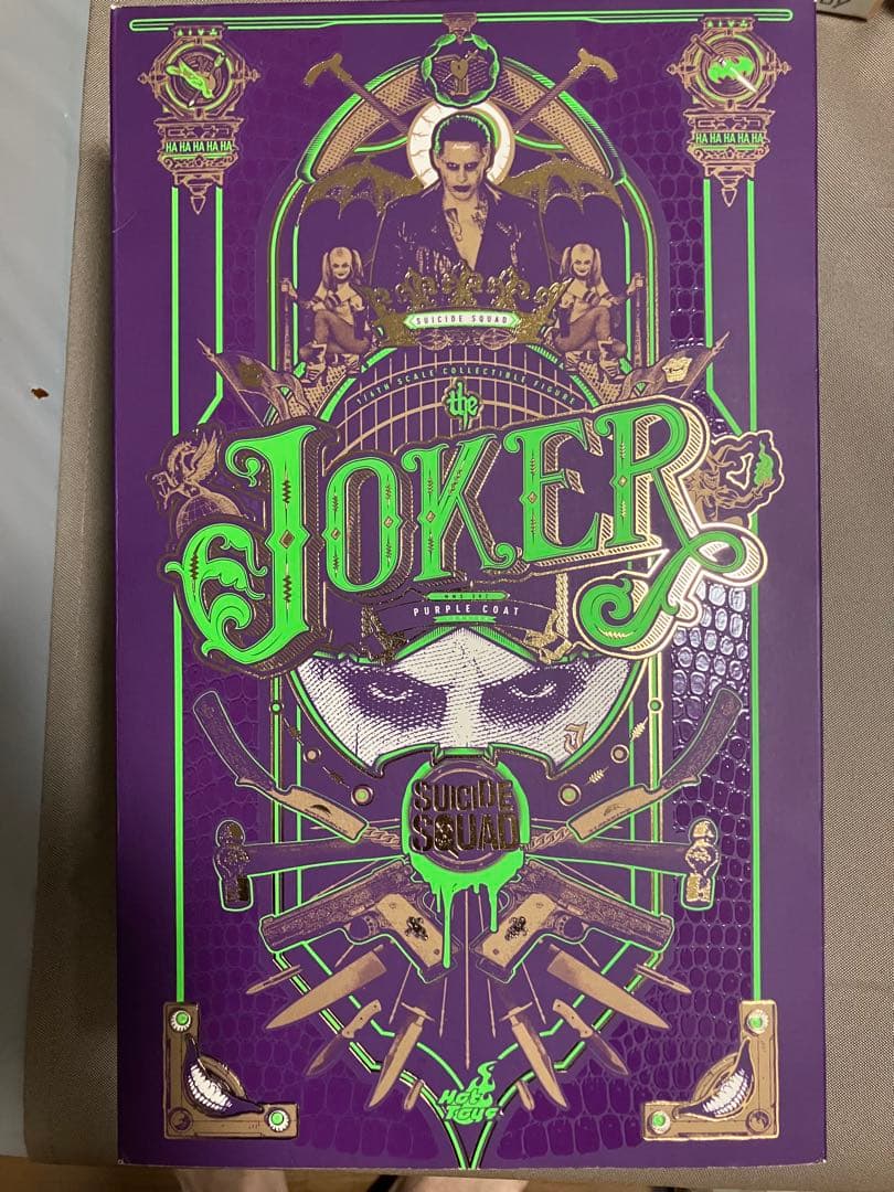ホットトイズ　ザ・ジョーカー　スーサイド・スクワッド　パープルコート付き