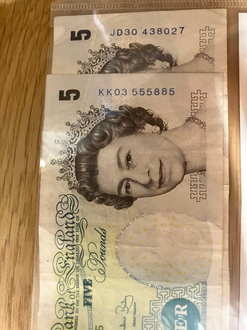 イギリス　ポンド　旧紙幣　130ポンド