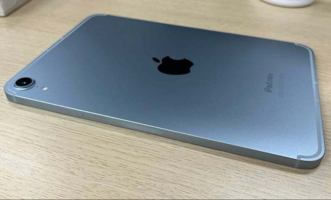 や*ま様 Apple iPad mini ブルー MXPP3J/A SIMフリー