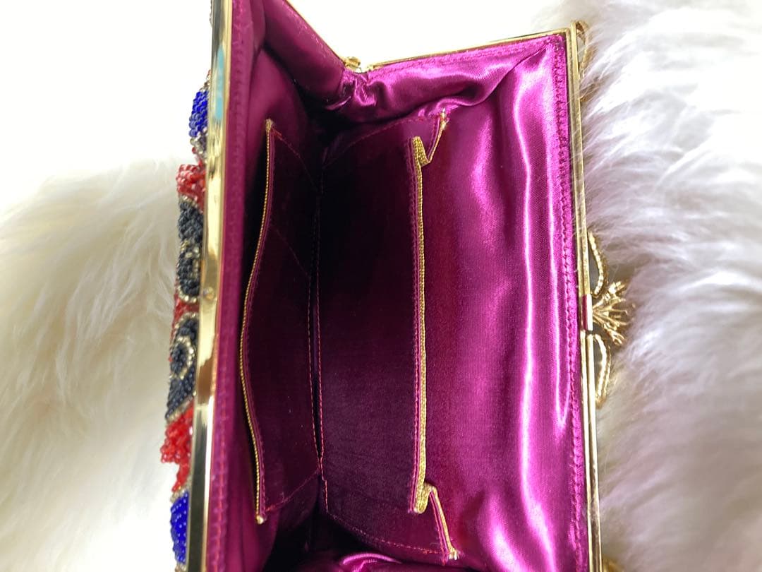 皇室御用達　はしもと　総ビーズバッグ　クラッチバッグ