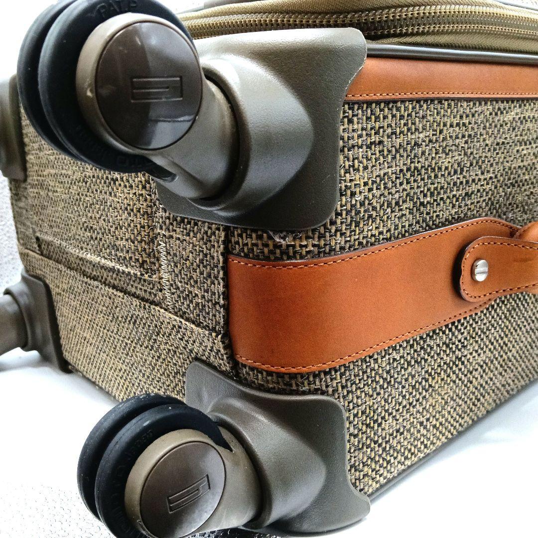 hartmann キャリーケース 4輪 上292