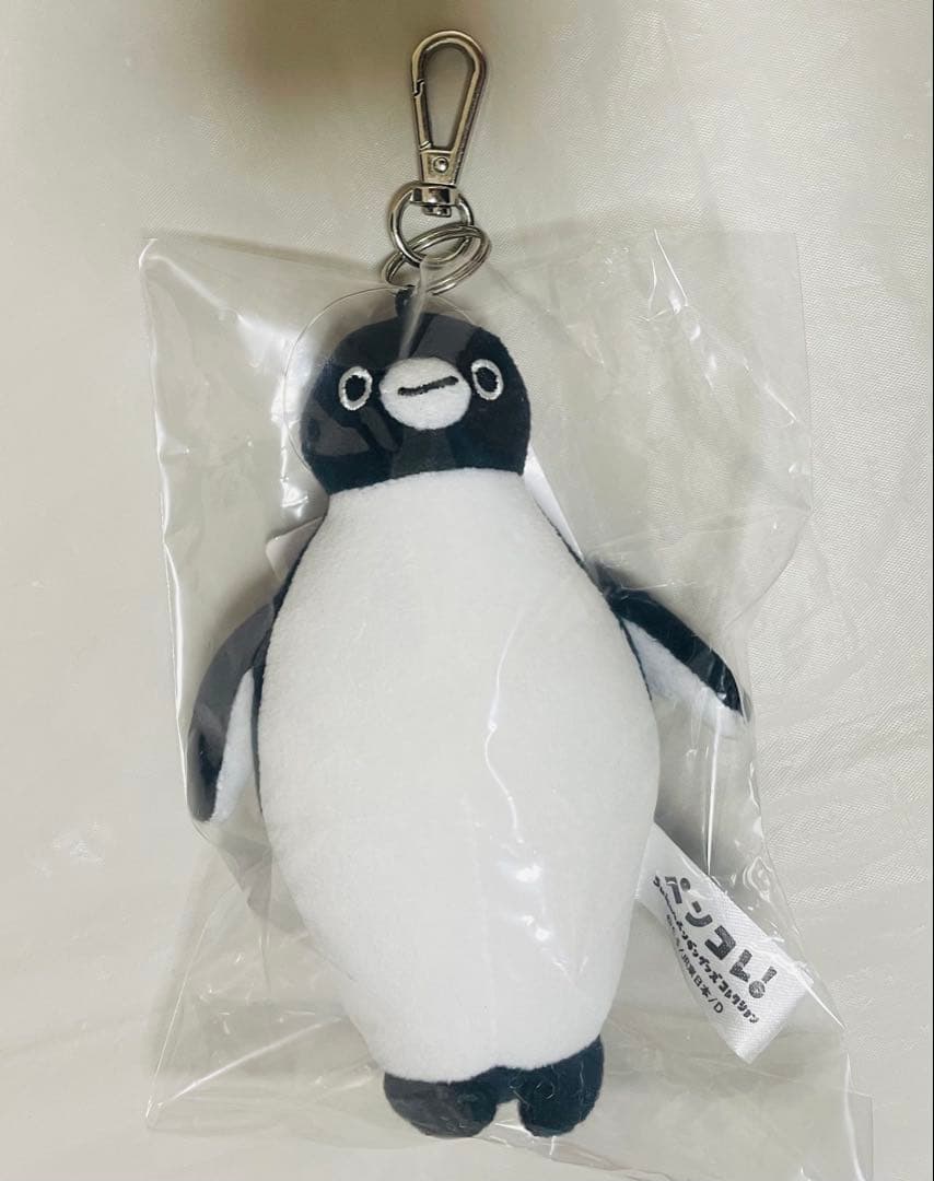 Suica ペンギンぬいぐるみキーホルダー