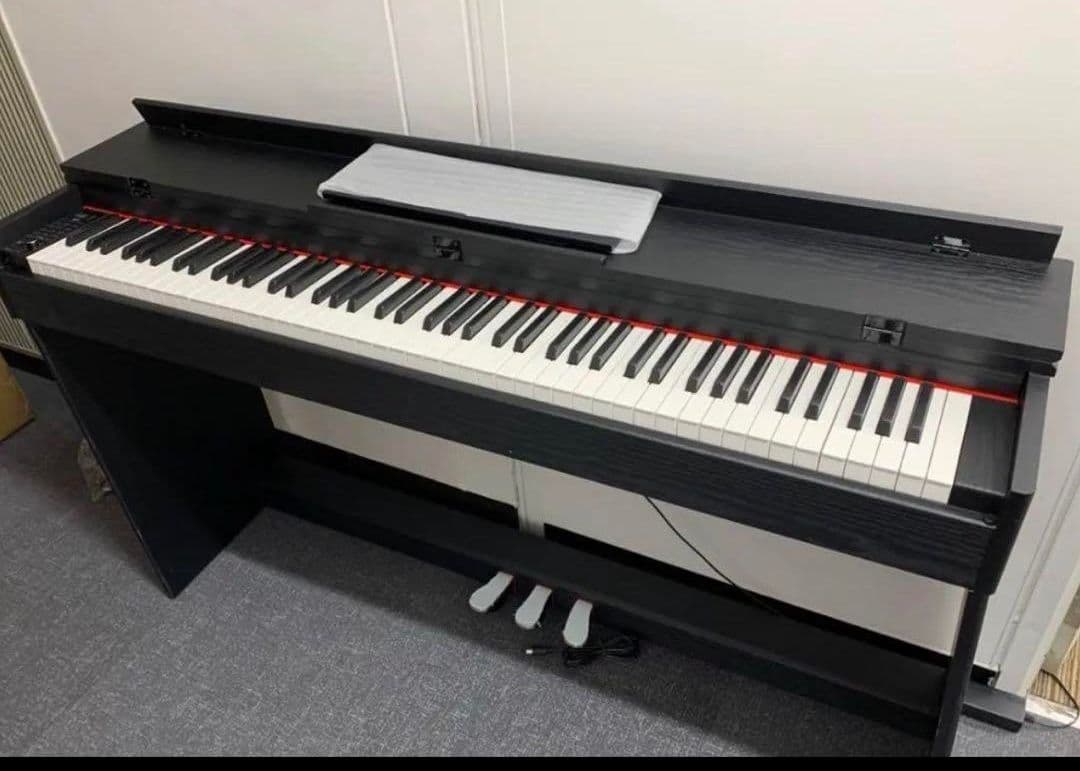 電子ピアノ88鍵盤　ハンマーアクション鍵盤　3本ペダル　ブラック