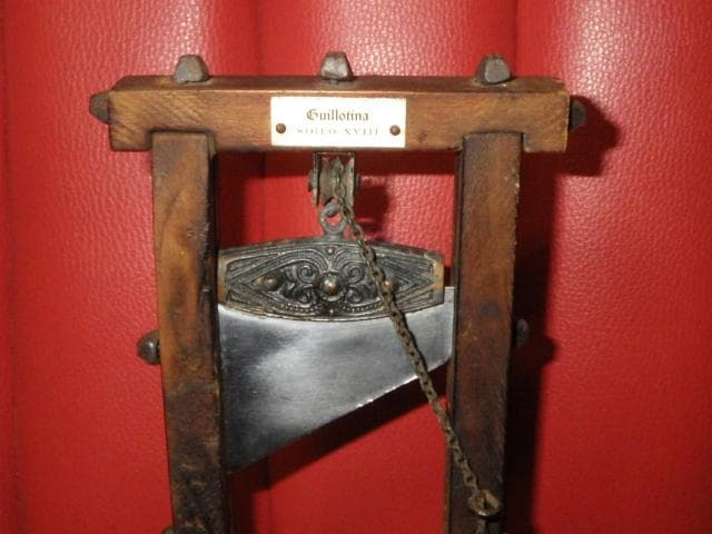 ギロチン★オブジェ★置物★シガーカッター★ビンテージ★インテリア雑貨★悪趣味