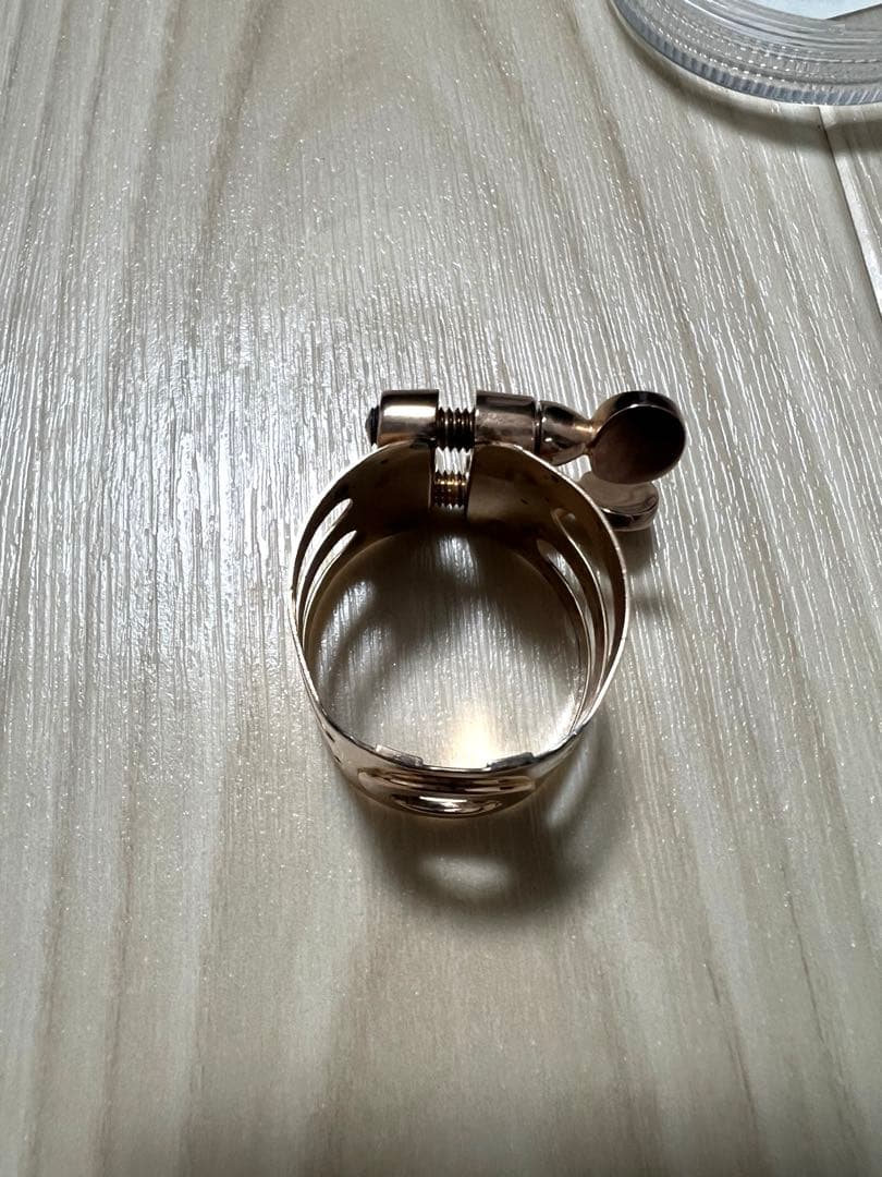 B♭クラリネットリガチャー ウッドストーンピンクゴールドケース付き