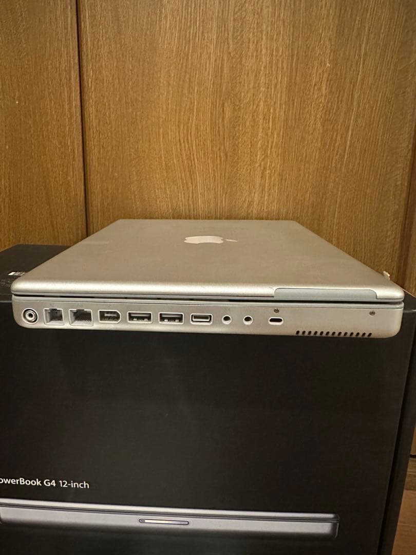 Apple PowerBook G4 12インチ 本体と付属品